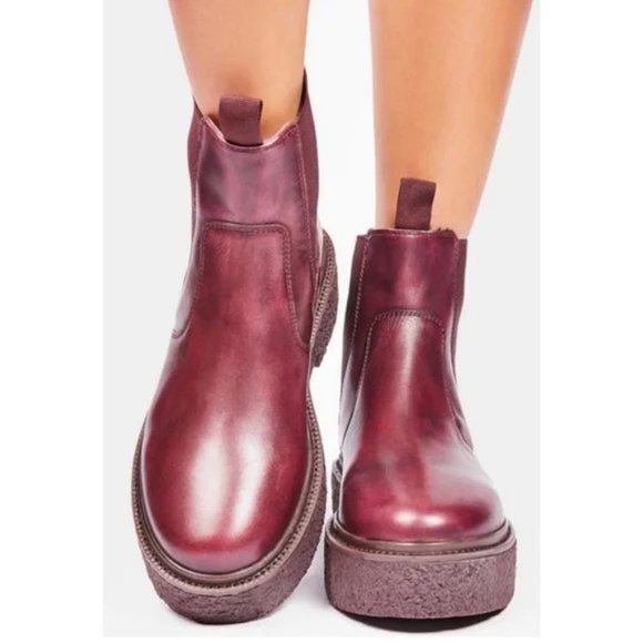 Free People Carmel Chelsea Boots - Picture 5 of 14